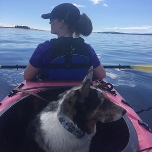 Meet your Posher, Emily